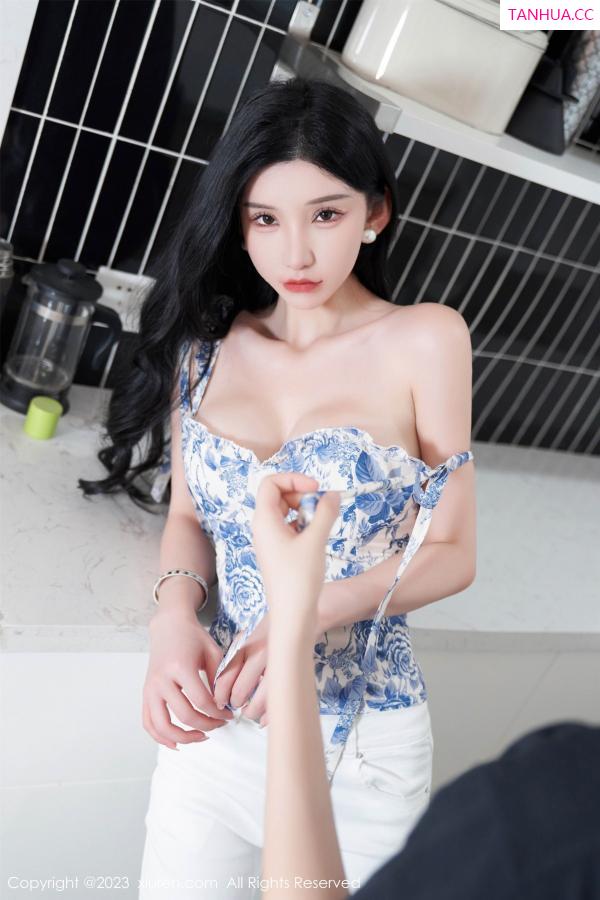 周于希dummy  [XiuRen]高清写真图 2023.08.11 No.7225 周于希Sally 厦门旅拍第32张图片